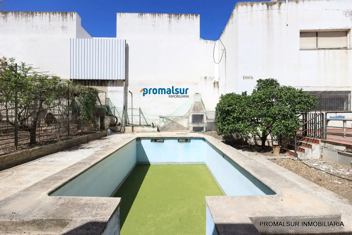 Piscina de Casa o chalet en venta en Puente Genil con Terraza, Trastero y Piscina