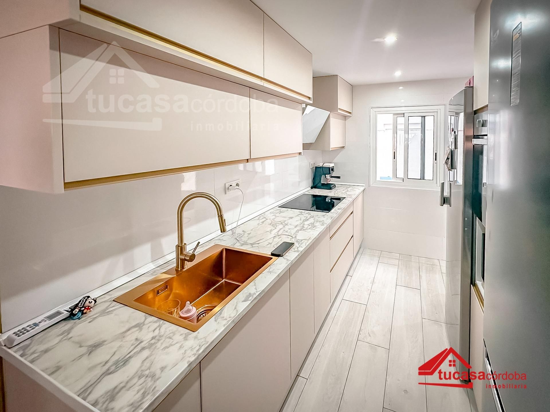 Cuina de Planta baixa en venda en  Córdoba Capital amb Aire condicionat i Calefacció