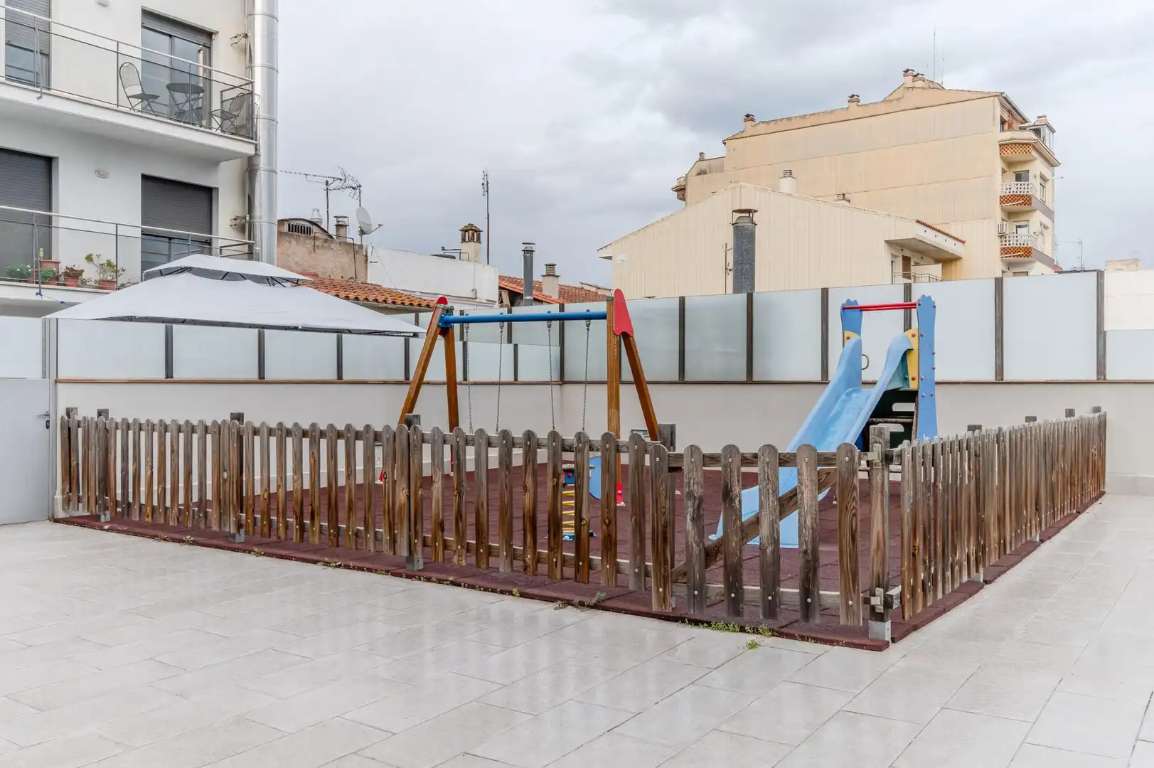 Terrace of Attic for sale in Salt  with Community pool