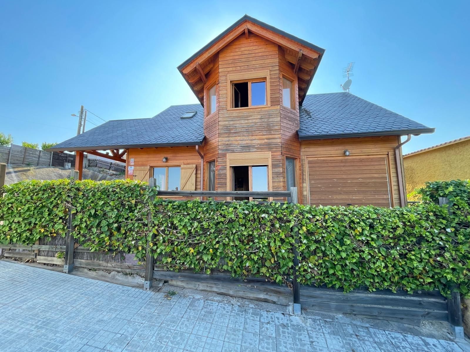 Vista exterior de Casa o xalet en venda en Piera amb Calefacció, Jardí privat i Terrassa