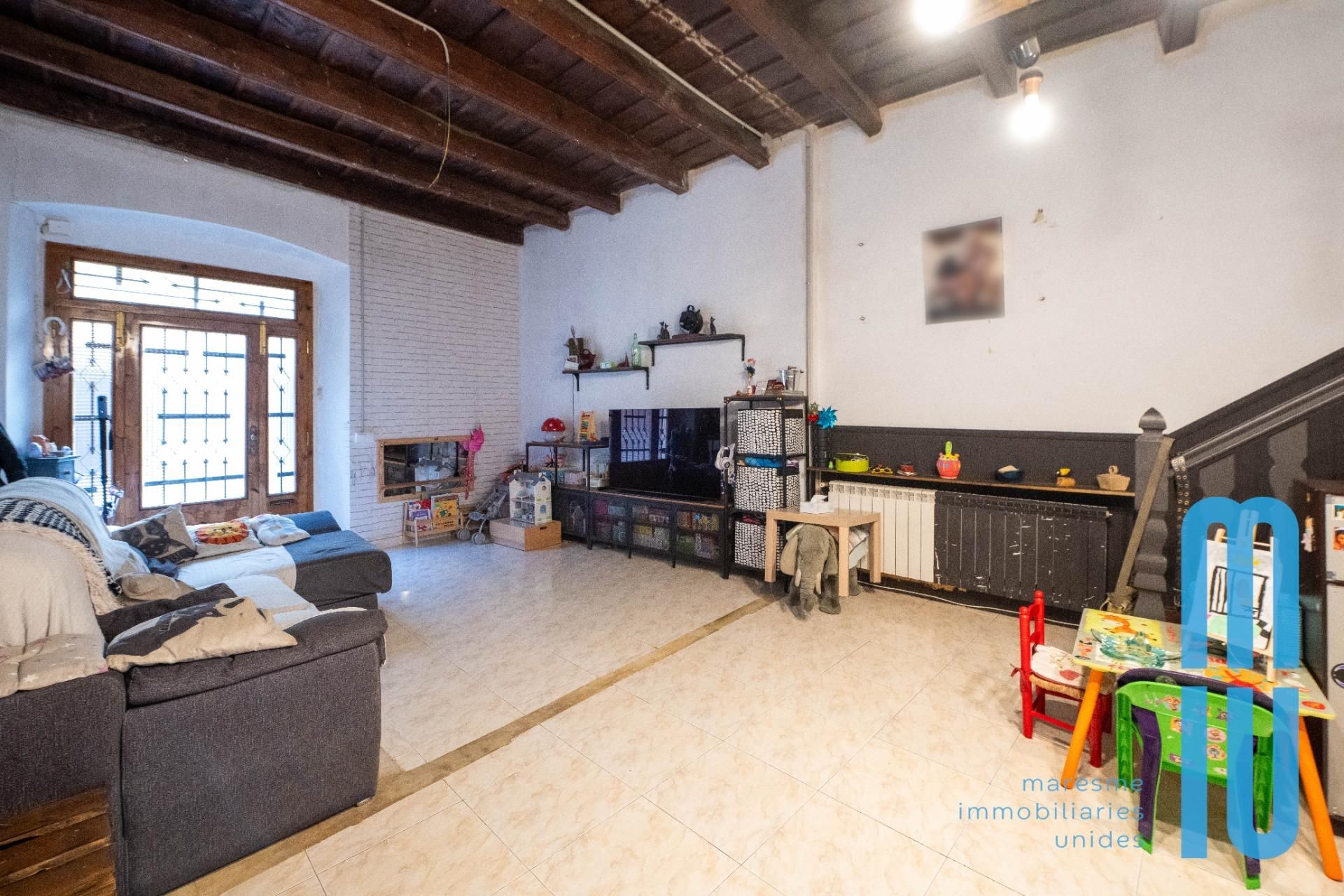 Living room of Country house for sale in Argentona  with Private garden, Terrace and Storage room