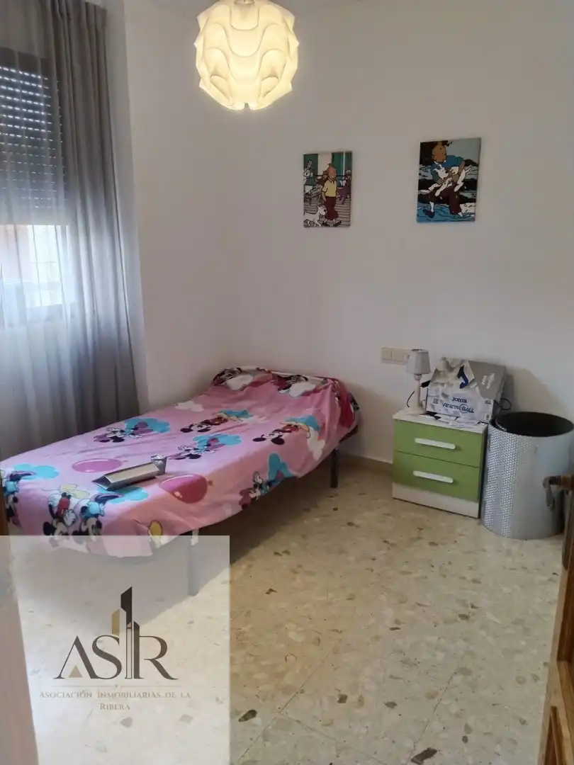 Bedroom of Flat for sale in Alzira