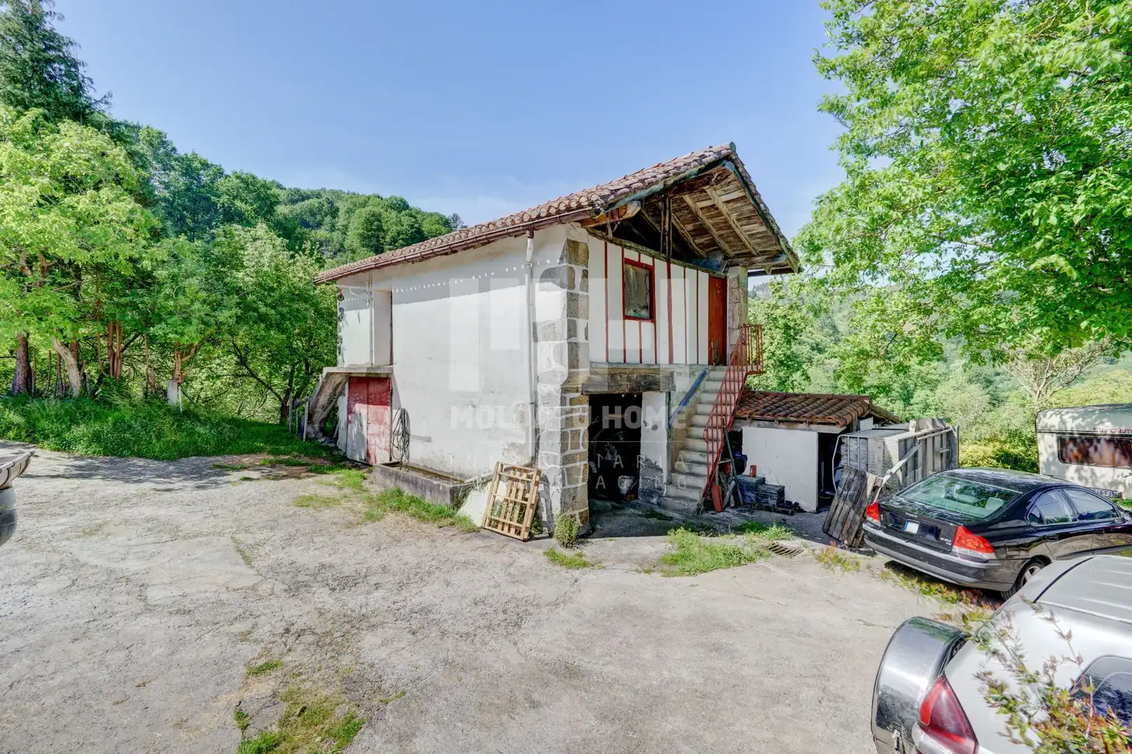 Exterior view of Houses for sale in Lesaka  with Private garden and Storage room