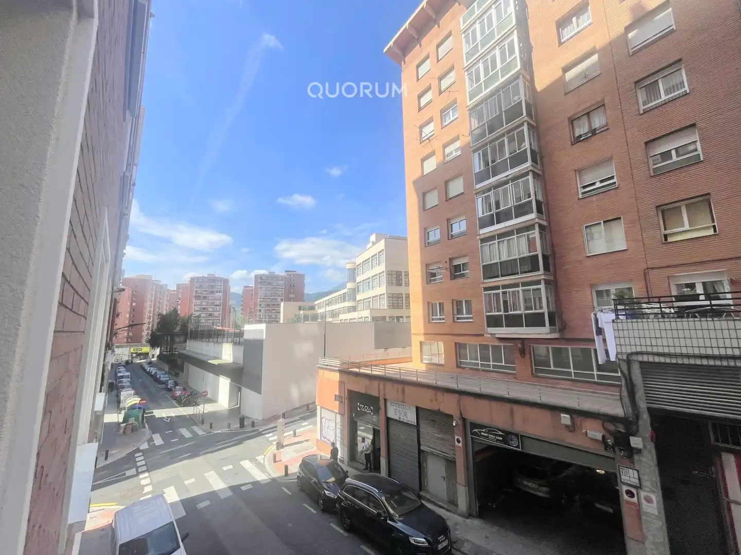 Vista exterior de Piso en venta en Bilbao  con Calefacción