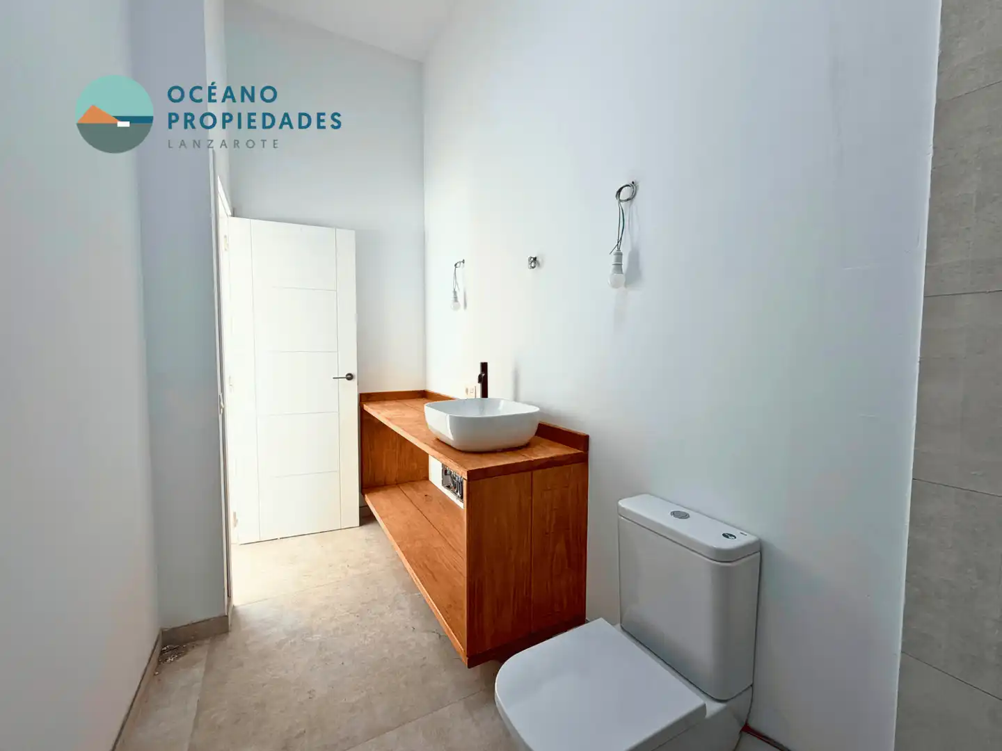 Baño de Casa o chalet en venta en Haría con Jardín privado y Piscina