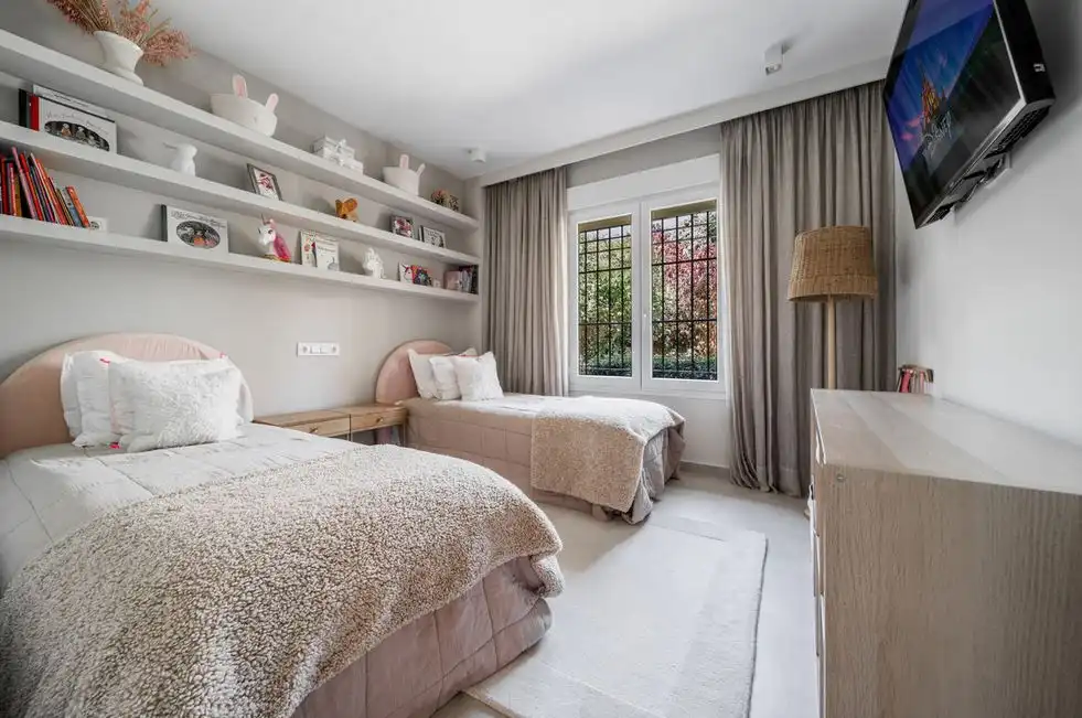 Apartament amb piscina en venda a Nueva Andalucía, imagen 12