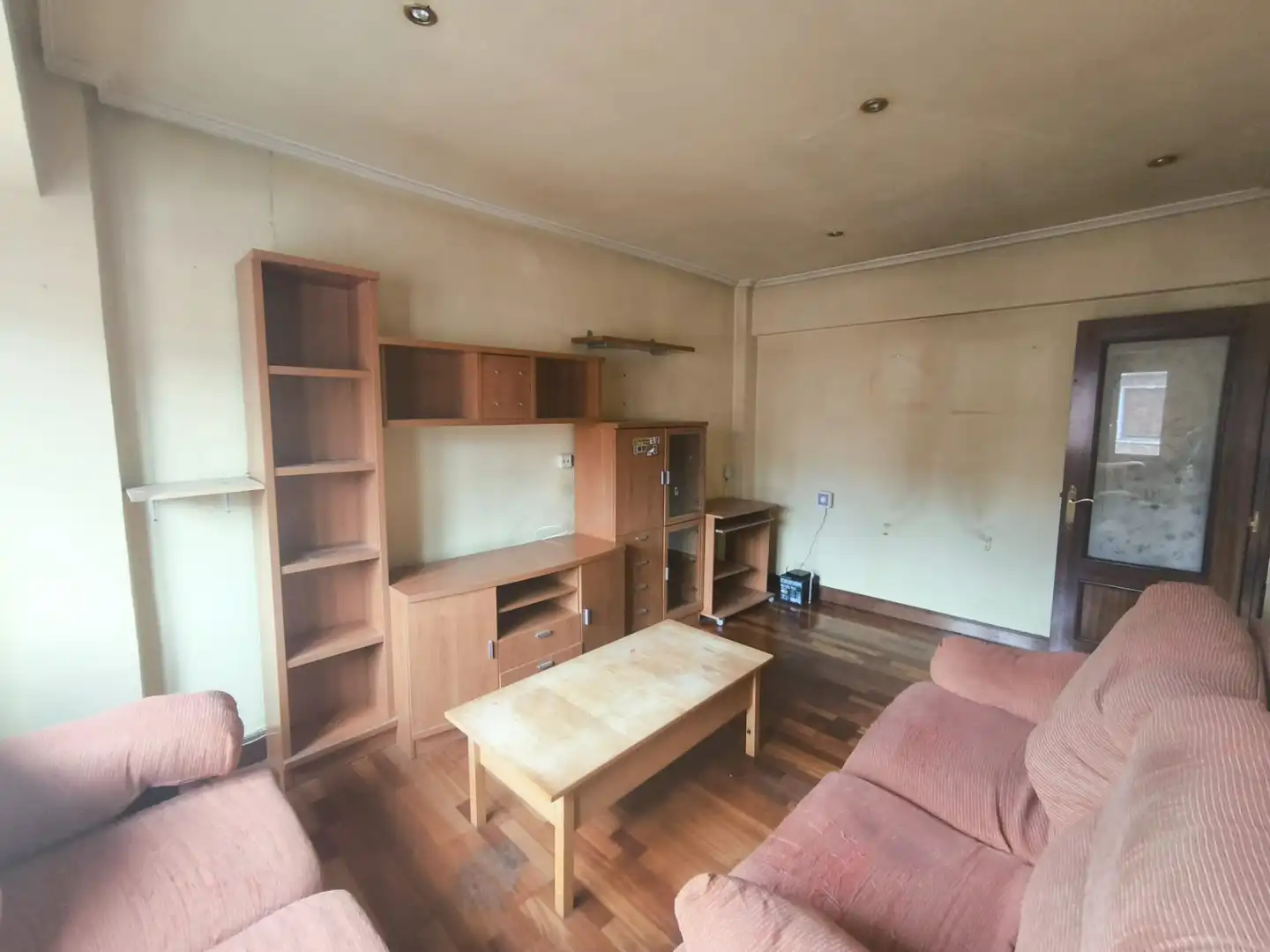 Sala d'estar de Pis en venda en Portugalete amb Parquet