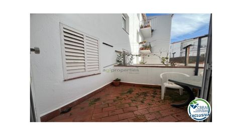 Foto 4 de Piso en venta en Avenida Caritat Serinyana, 27, Cadaqués, Girona