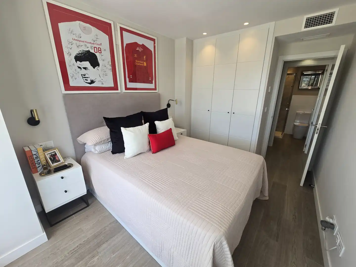 Bedroom of Flat for sale in Mijas  with Air Conditioner, Heating and Terrace