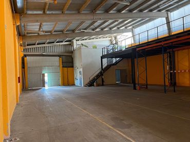 Nave industrielle à vendre à Campus Norte - San Caetano