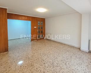 Apartment to rent in  Valencia Capital  with Air Conditioner and Heating