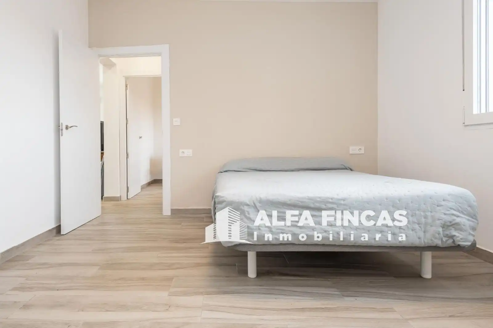 Dormitori de Casa o xalet en venda en Villarrobledo amb Aire condicionat, Calefacció i Jardí privat