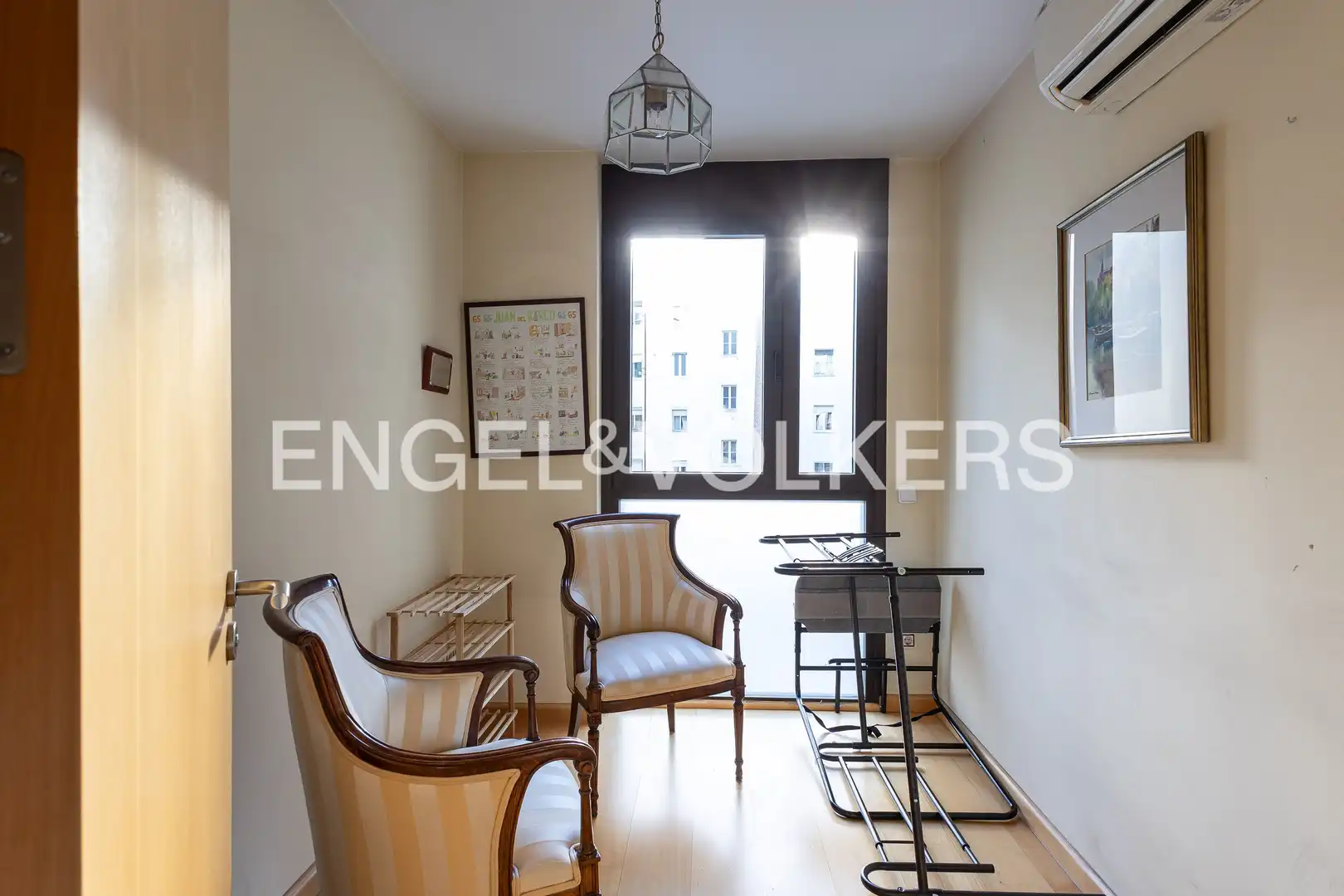 Balcony of Flat for sale in Madrid  with Air Conditioner, Heating and Parquet flooring