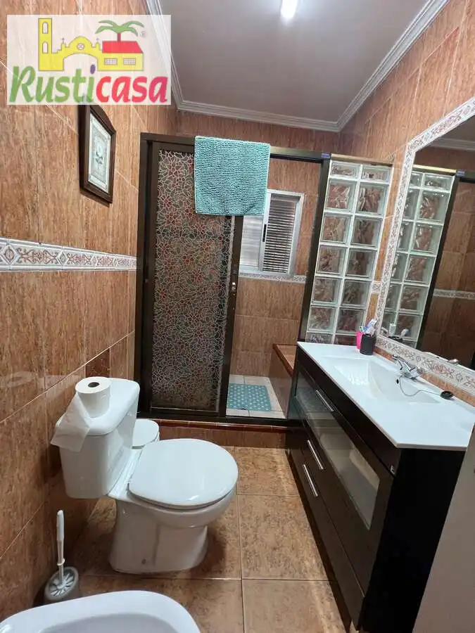 Baño de Casa o chalet en venta en Espeluy con Aire acondicionado, Jardín privado y Terraza
