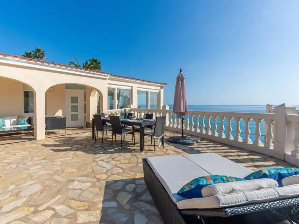 Houses for sale in Carrer d'Holanda, 12, Pueblo Español - Coveta Fumá