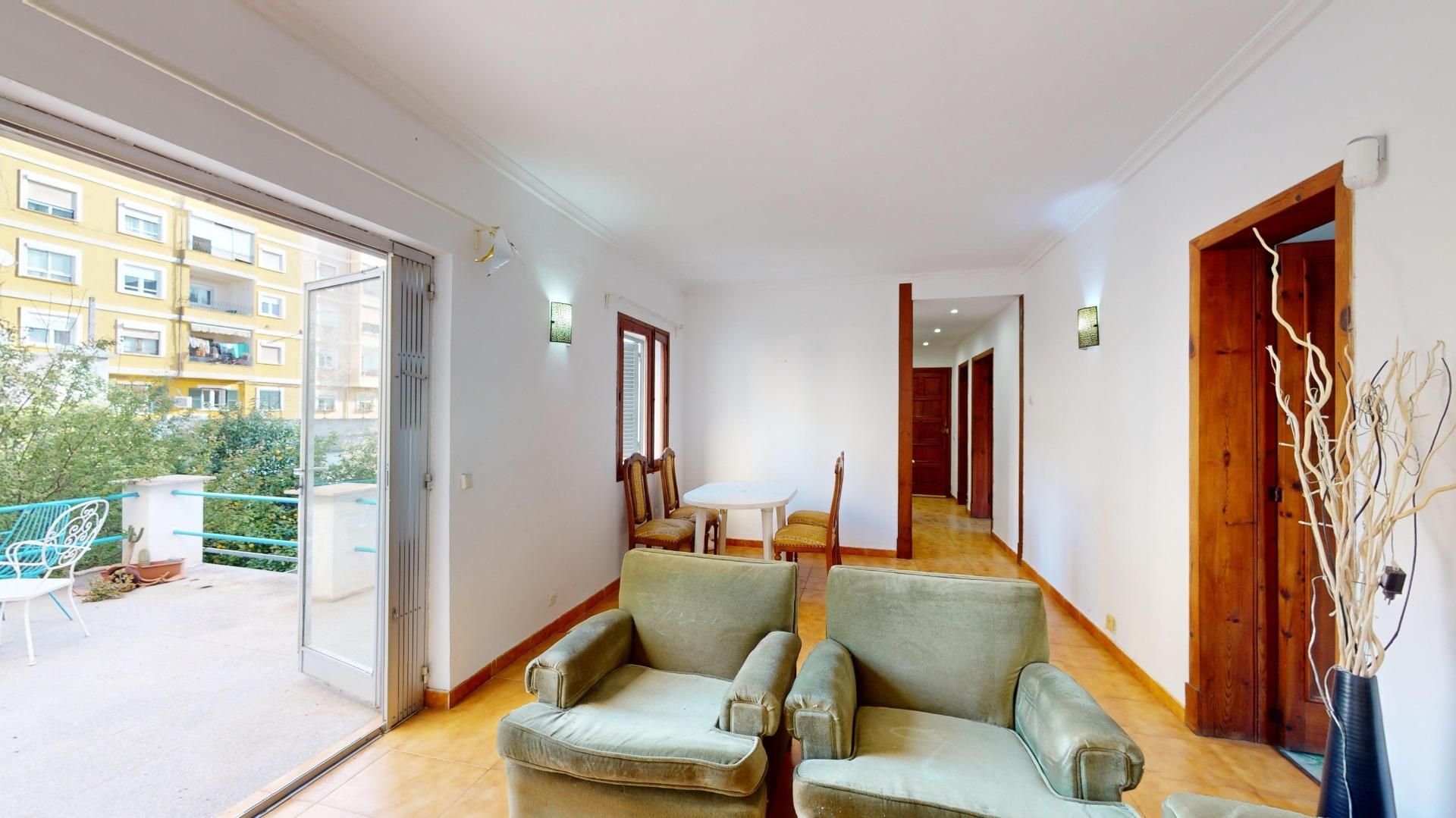 Sala d'estar de Casa o xalet en venda en  Palma de Mallorca amb Aire condicionat, Calefacció i Jardí privat