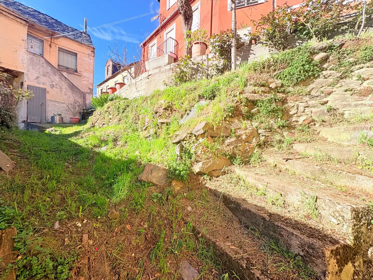 Edificio en venta en Torre del Bierzo