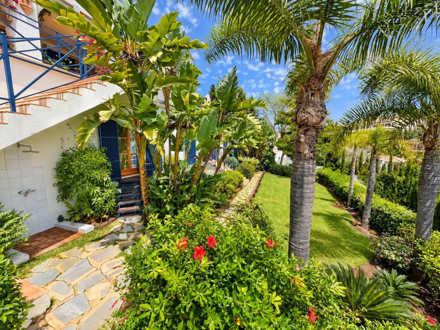 Garden of Houses for sale in Benahavís  with Air Conditioner, Swimming Pool and Balcony