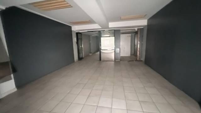Local comercial en Alquiler en Carrer de Roger de Flor, 229 en El Camp d'en Grassot i Gràcia Nova