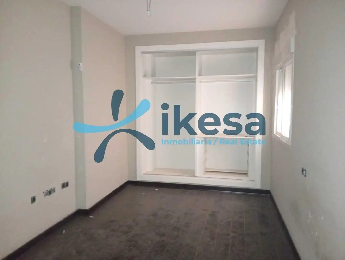 Piso en venta en Vícar con Terraza y Balcón