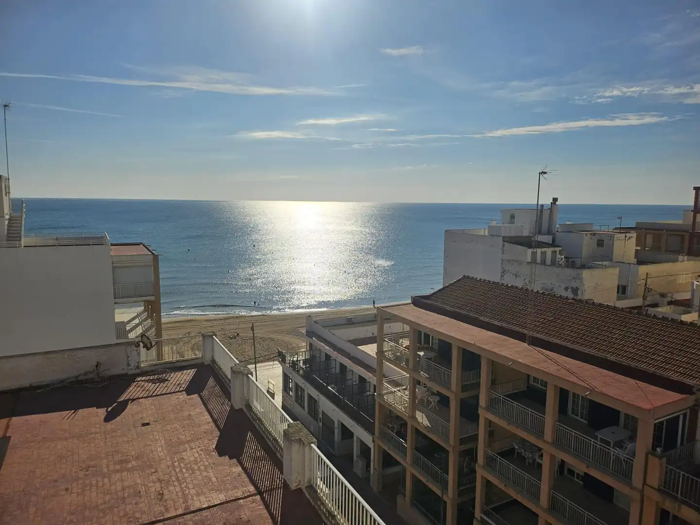 Vista exterior de Àtic en venda en Guardamar Playa