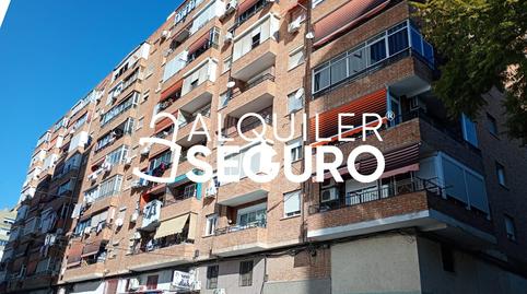 Foto 2 de Pis de lloguer a Perdiguera, Los Guindos - Parque Mediterráneo - Santa Paula, Málaga Capital