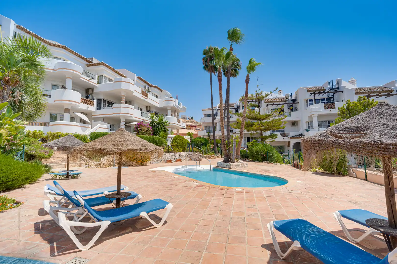 Exterior view of Ground floor for sale in Mijas  with Air Conditioner, Terrace and Swimming Pool