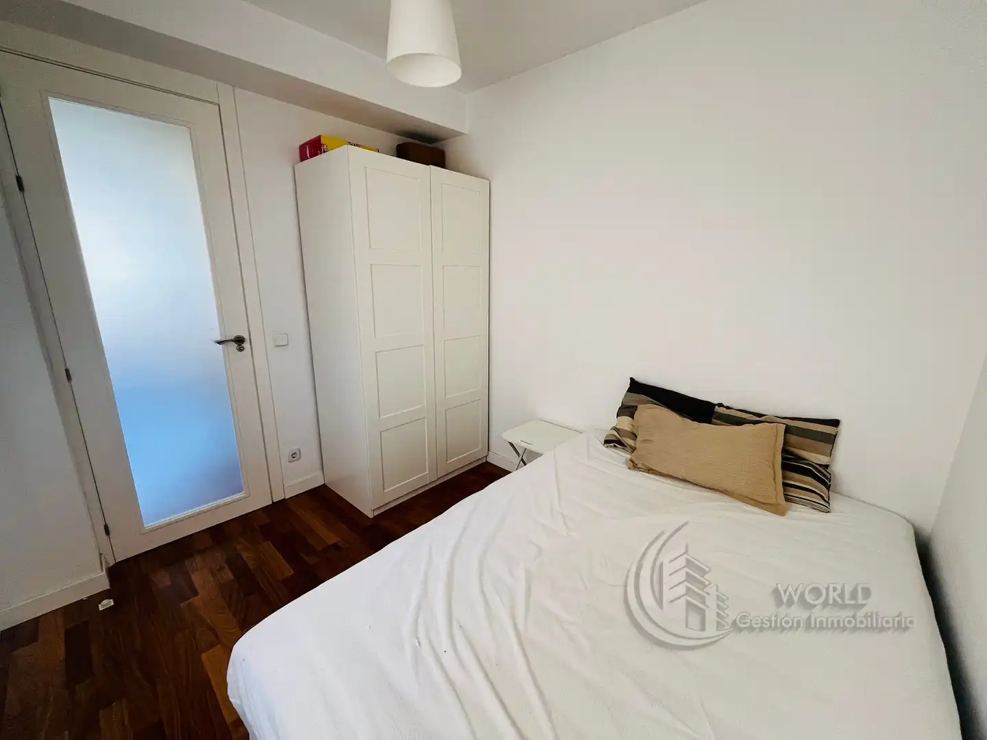 Bedroom of Attic for rent in Madrid  with Air Conditioner, Heating and Terrace