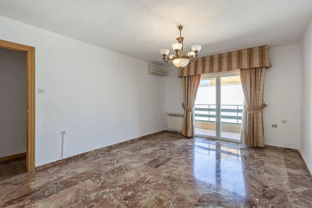 Wohnzimmer von Wohnung zur Miete in  Granada Capital mit Terrasse