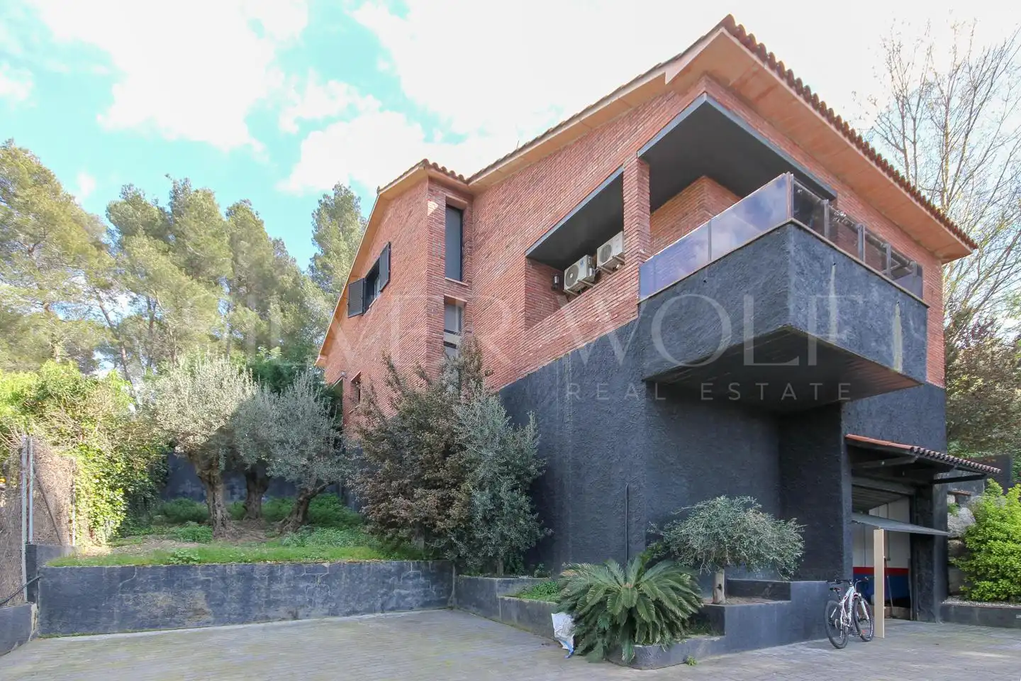 House with pool for sale in Carrer República Argentina, imagen 25