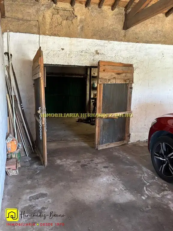 Houses for sale in La Fuente de San Esteban   with Heating and Terrace