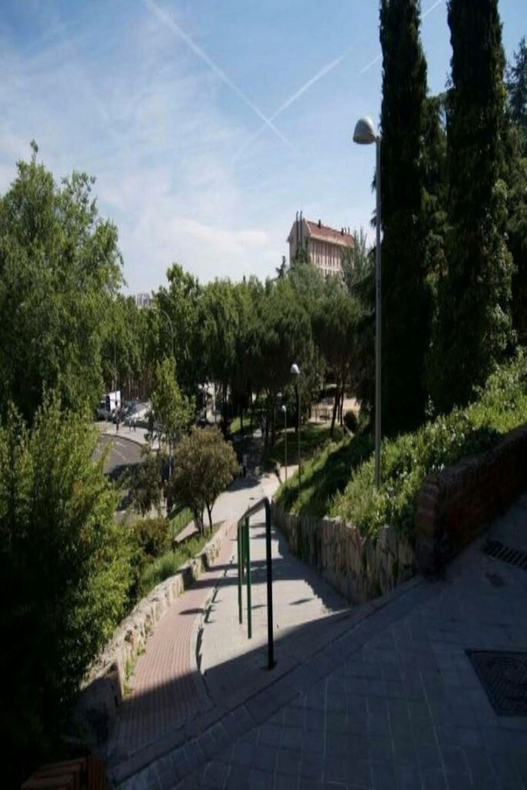 Vista exterior de Piso de alquiler en  Madrid Capital con Aire acondicionado, Calefacción y Amueblado