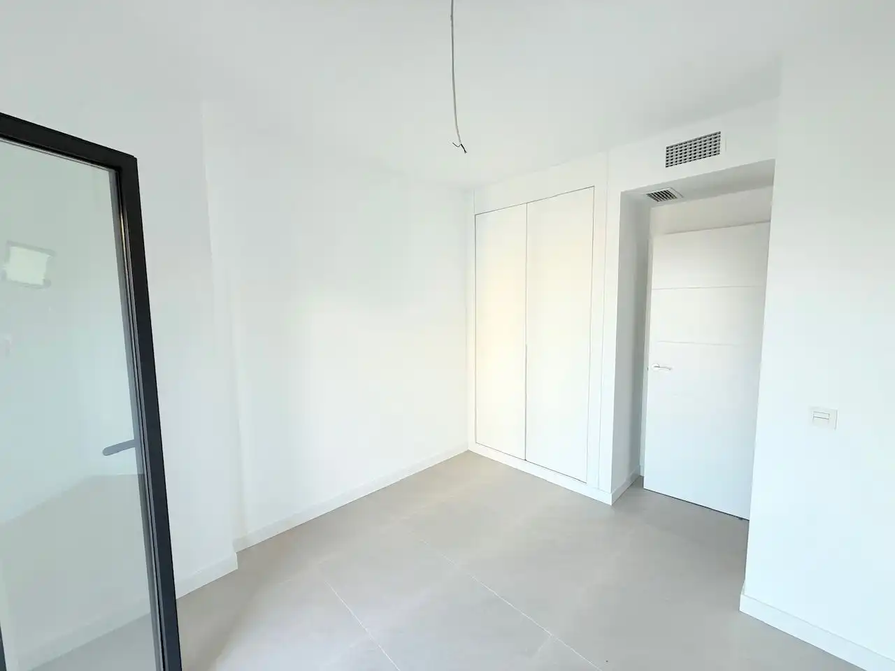 Habitación de Casa adosada en venta en Vélez-Málaga con Jardín privado y Piscina comunitaria