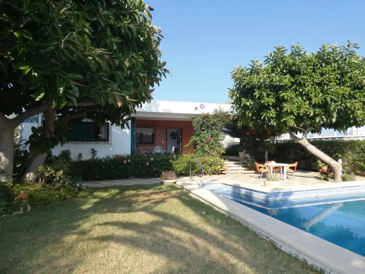 Houses for sale in El Sabinar – Urbanizaciones – Las Marinas – Playa Serena
