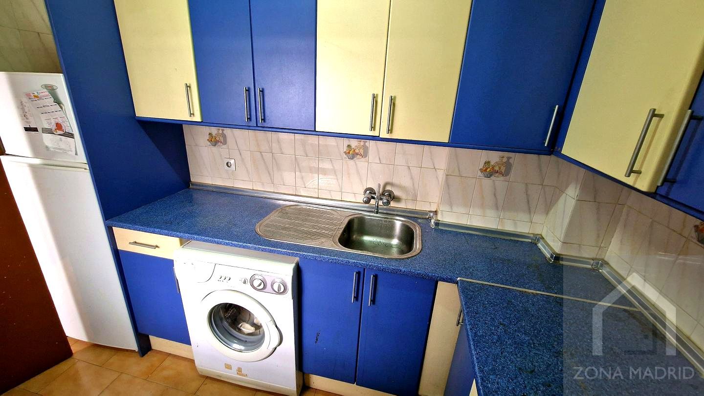 Kitchen of Flat for sale in  Madrid Capital  with Terrace