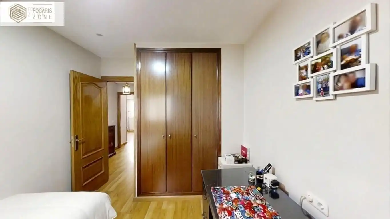 Habitación de Piso en venta en Málaga con Aire acondicionado, Terraza y Trastero