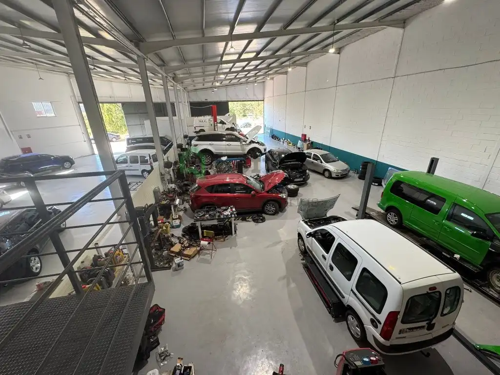 Nave industrial en venta en Olivenza, imagen 3