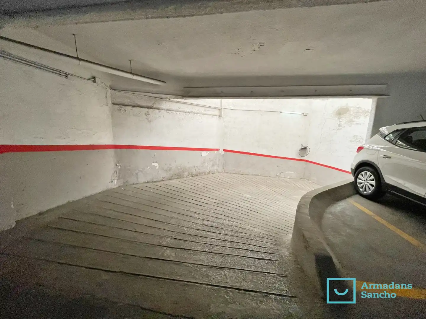 Garaje de alquiler en Carrer de Pi i Margall, 98, El Baix Guinardó