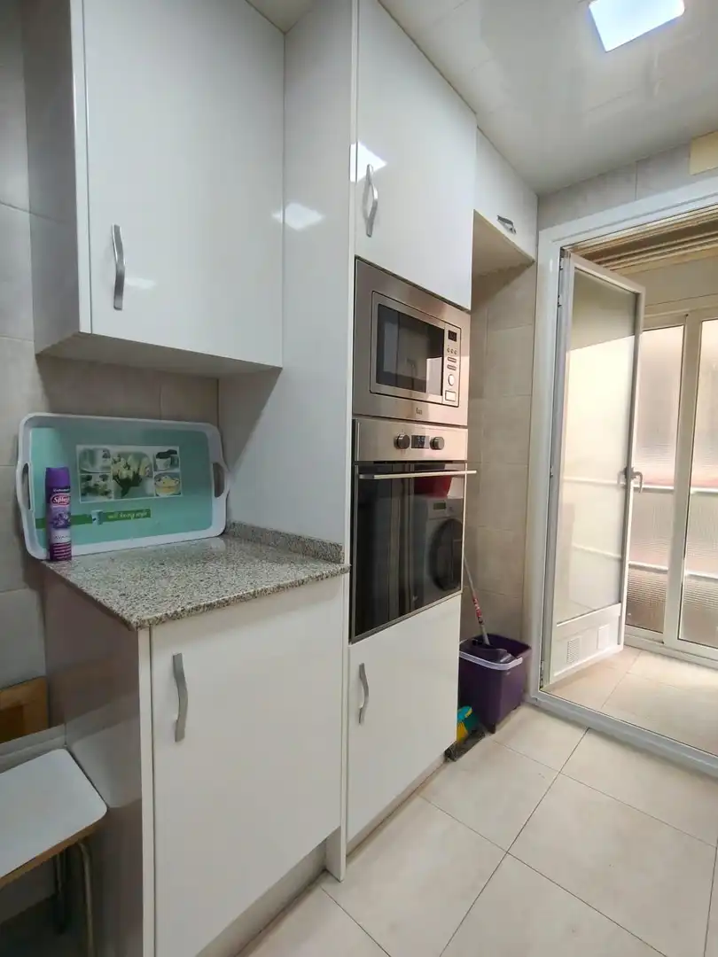 Kitchen of Flat for sale in Mollet del Vallès  with Heating, Parquet flooring and Balcony