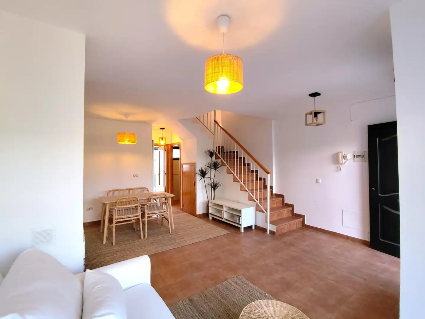 Casa adosada en venta en El Portil con Amueblado