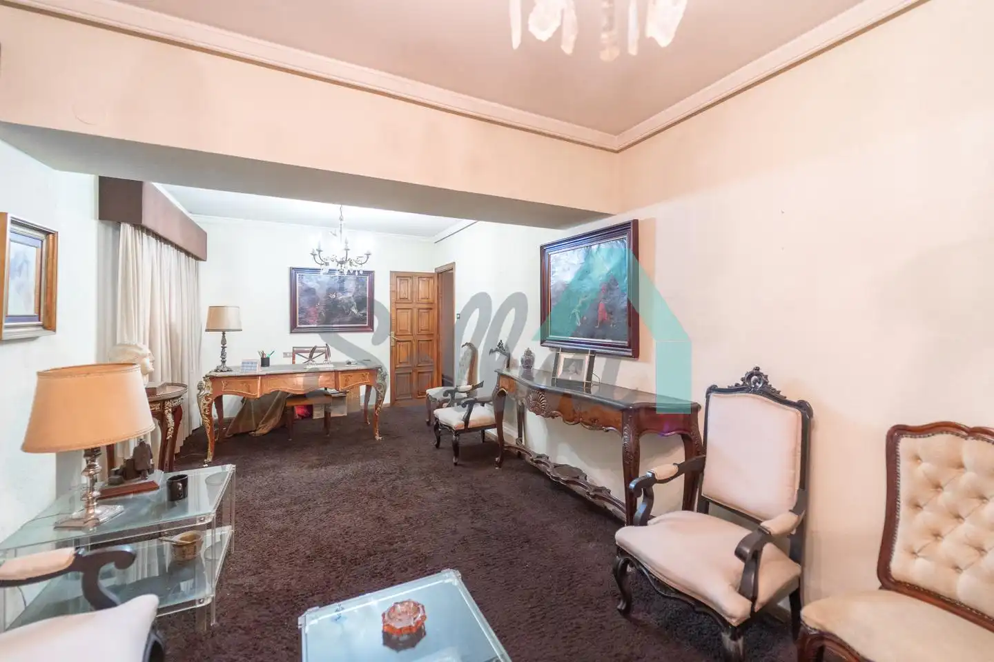 Sala de estar de Piso en venta en Oviedo  con Calefacción y Parquet