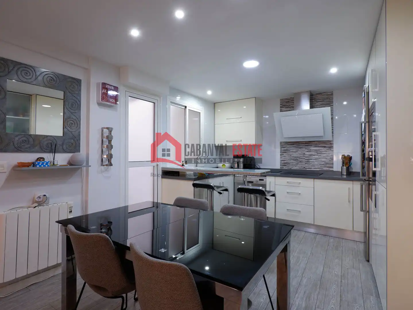 Cocina de Apartamento en venta en Valencia con Aire acondicionado y Balcón