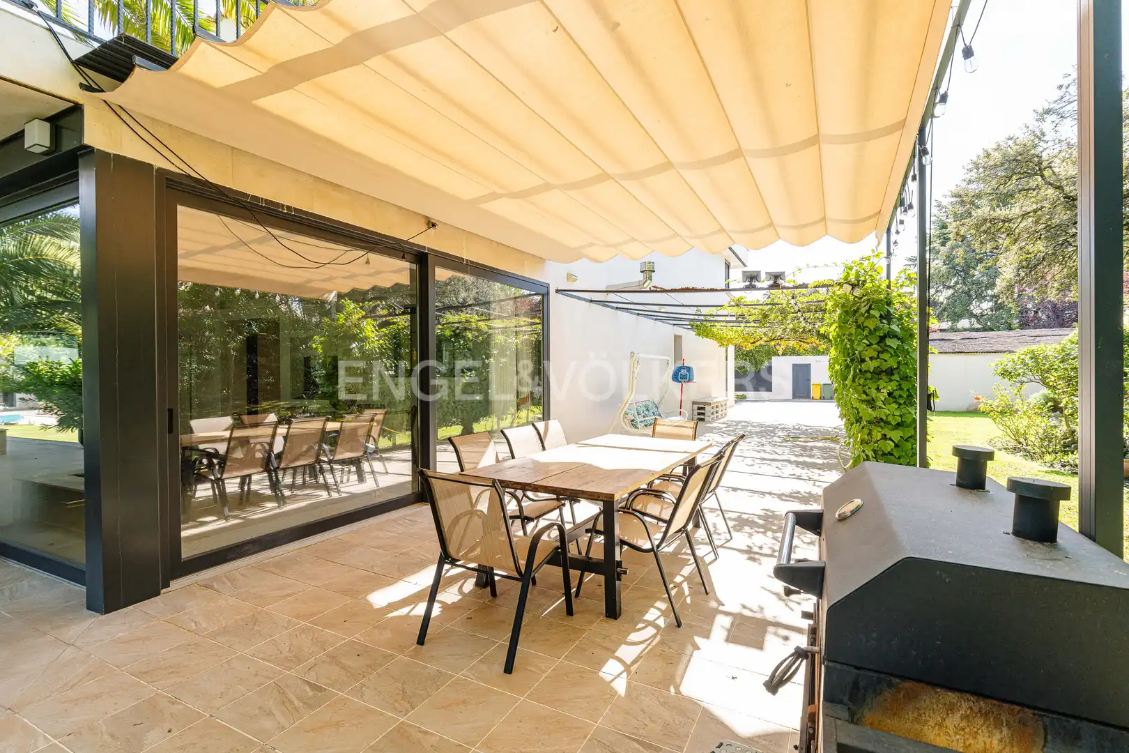 Terraza de Casa o chalet en venta en Boadilla del Monte con Aire acondicionado, Calefacción y Jardín privado