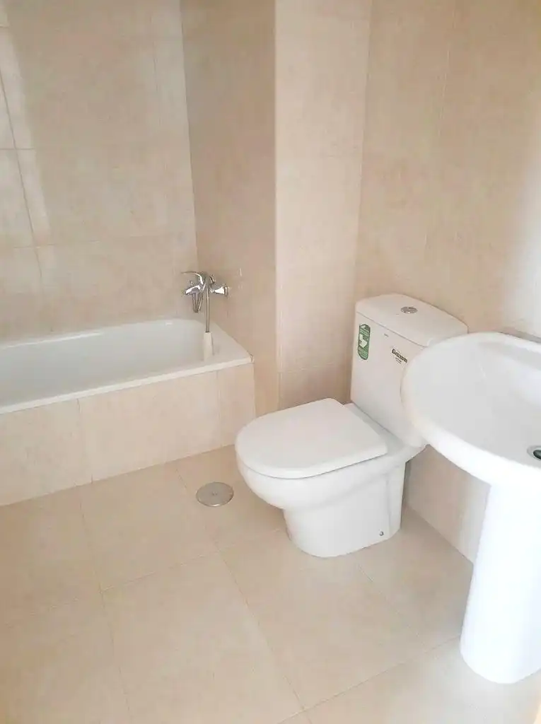 Bathroom of Flat for sale in Zona Alta