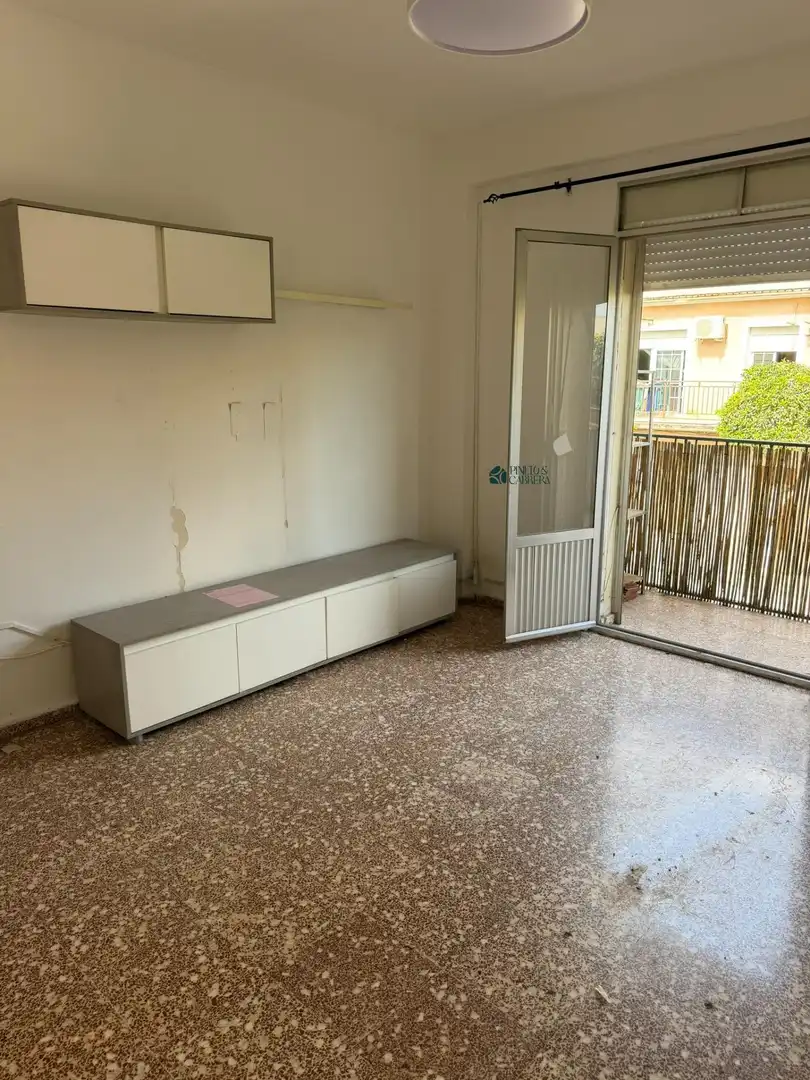 Sala d'estar de Pis en venda en La Rinconada