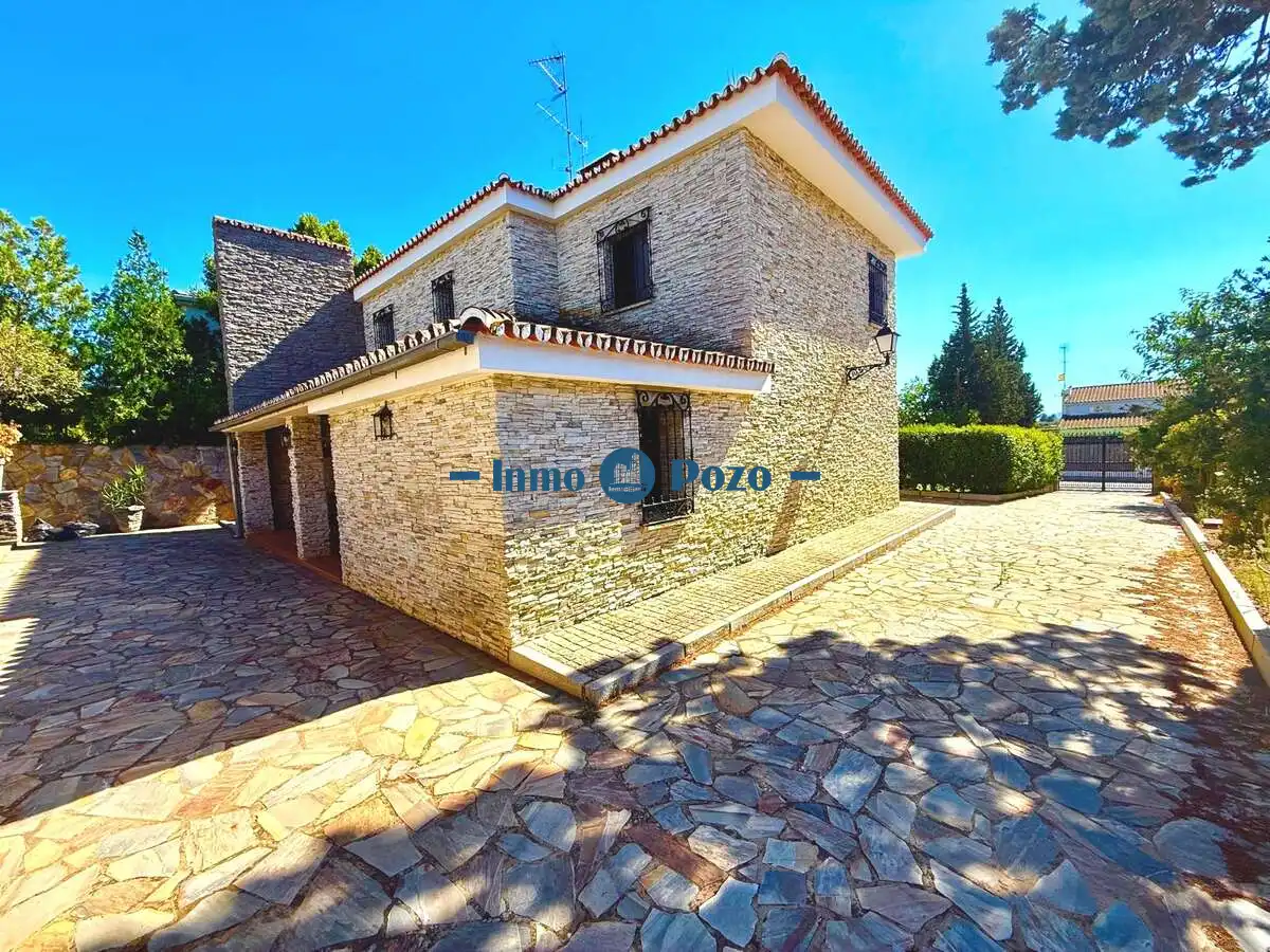 Villa zum Verkauf in Almendralejo, imagen 5