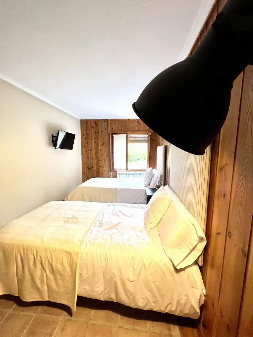 Habitación de Casa o chalet en venta en Piloña con Calefacción y Jardín privado