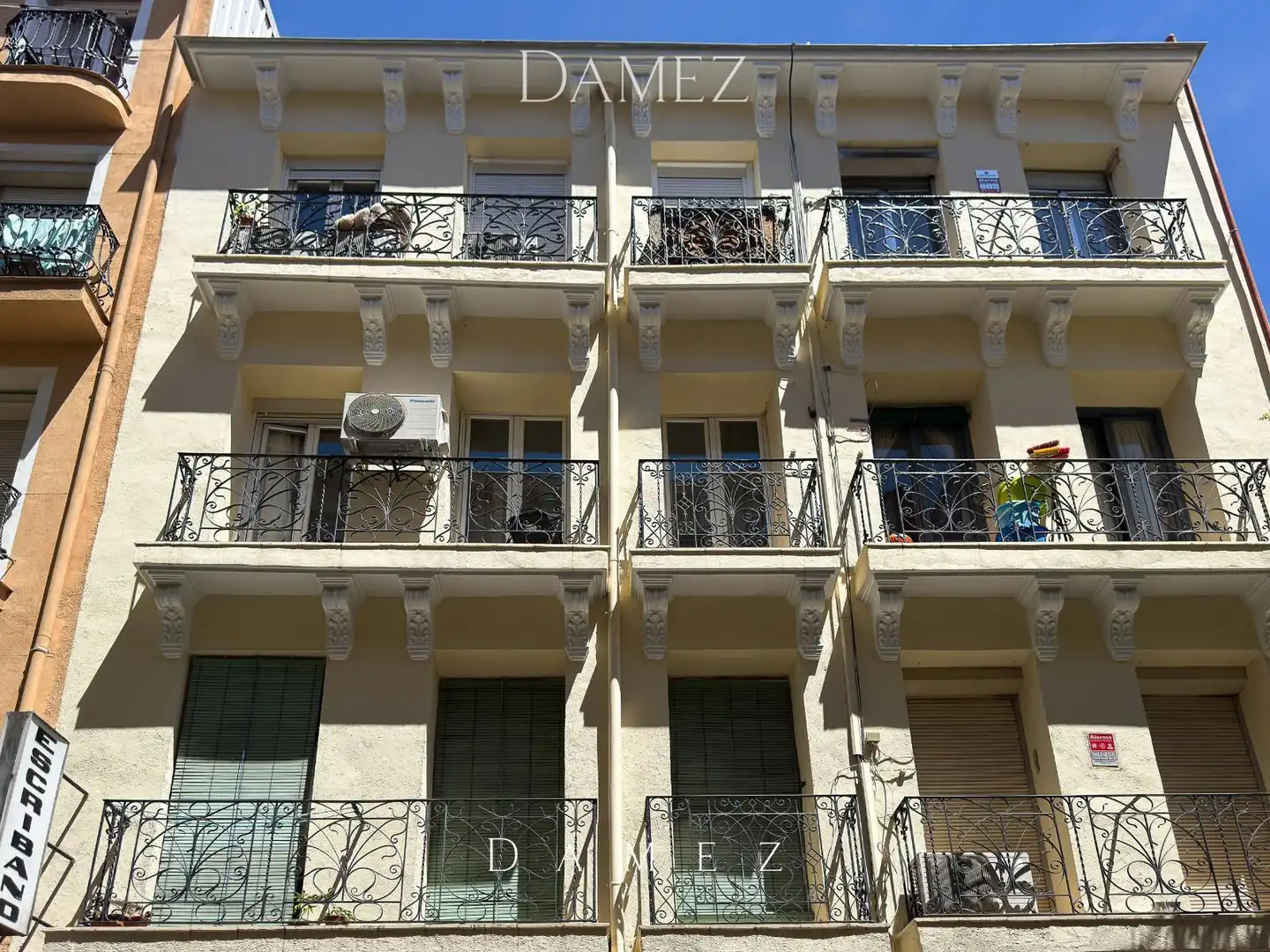 Terraza de Piso en venta en Madrid con Terraza y Alarma
