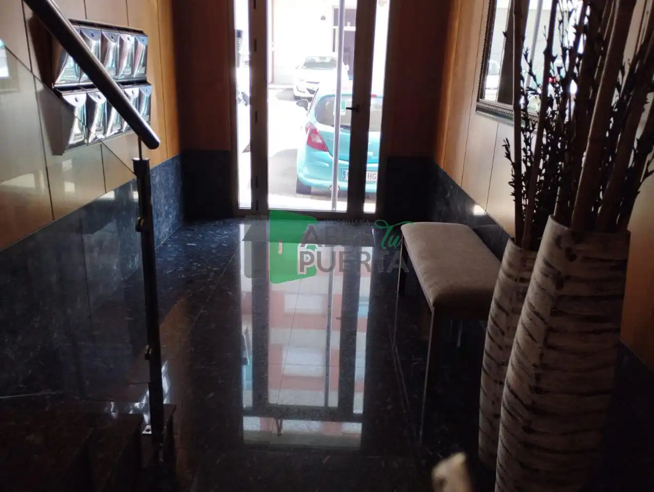 Piso en venta en San Miguel de la Ribera con Calefacción, Trastero y Amueblado