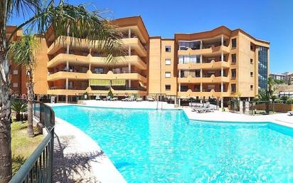 Piscina de Pis en venda en Fuengirola amb Aire condicionat i Terrassa